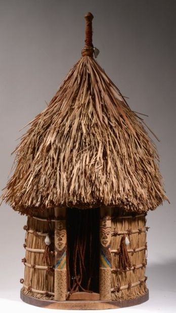 Model of a large moaro hut, Kanak


Early...