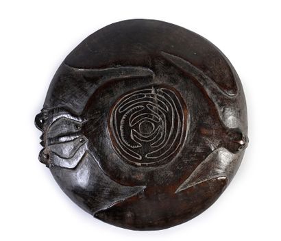 Aire Boiken ceremonial food dish -
Papua...