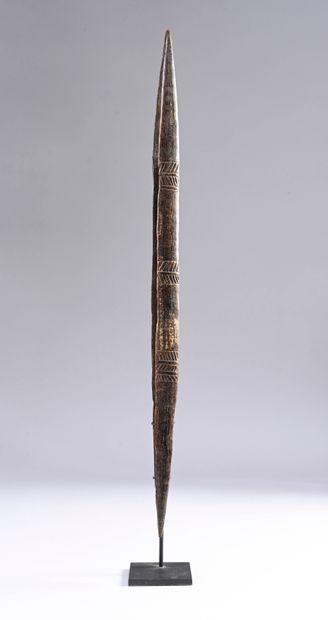 Aire Massim shuttle

Wood
19th century, early...