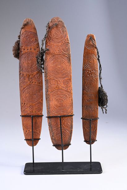 Rare set of three churingas or Tjurunga
Central...