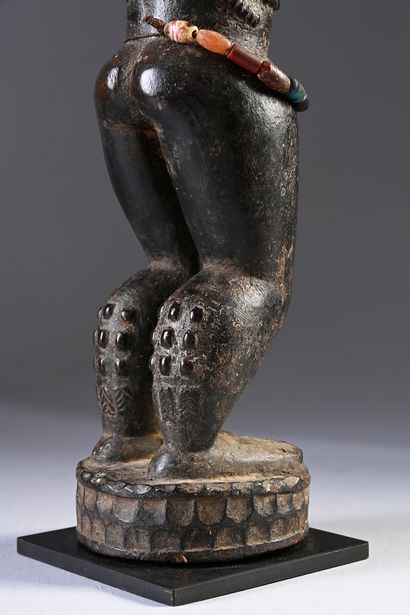Blolo bian Baoulé statue
Ivory Coast
Wood,...