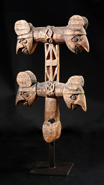Fafore pirogue ornament
Wakde and Yamna Islands...