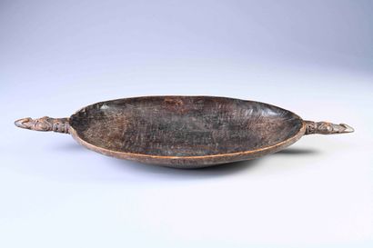 Middle Sepik Cous Dish, Papua New Guinea

Carved...