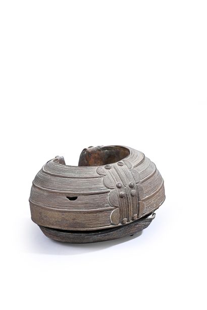 Baule anklet, Ivory Coast
Metal, Brass
Covered...