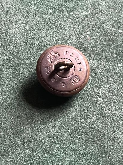 BRE. Bouton de gilet de l’équipage Fresnay...
