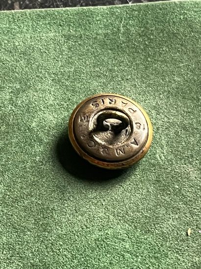 JURA. Bouton de gilet du rallye Rahon (1894-1914)...