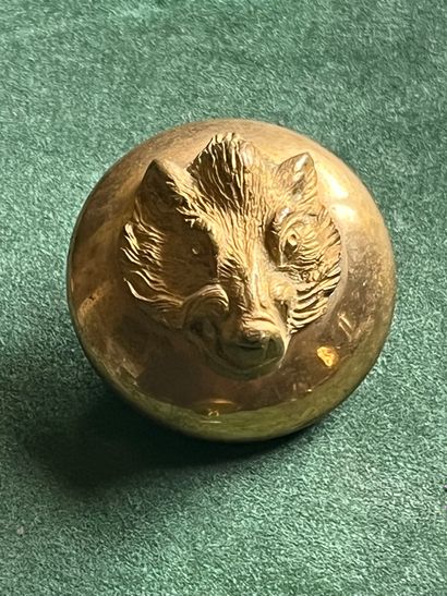 ORL. Bouton de tenue de l’équipage de La...