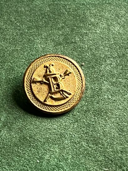 Bouton de gilet du vautrait de Bourras (1851-1875)...