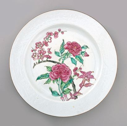 Rare porcelain dish decorated in famille...