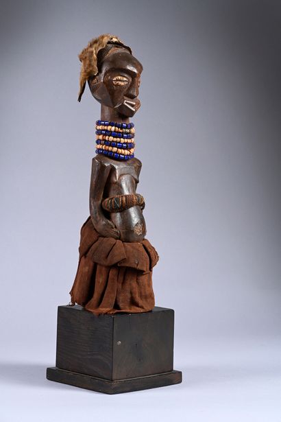 Nkishi power figure, Songye Democratic Republic...