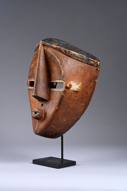 Mfondo mask, Lwalwa, 
Democratic Republic...