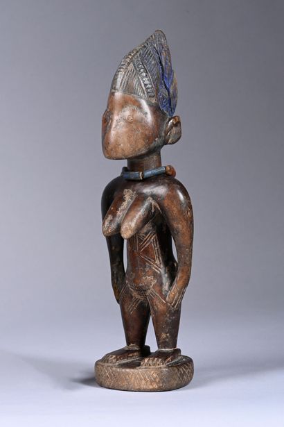 Female statuette, Ibeji era, Yoruba (Oyo)...