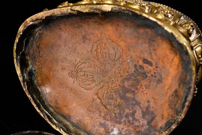 TIBET, 16th century
Gilded bronze subject...