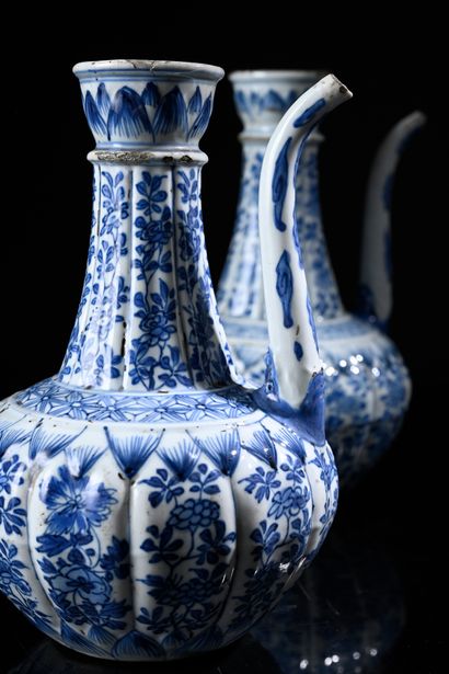 CHINA, Kangxi period (1662-1722) 
Pair of...