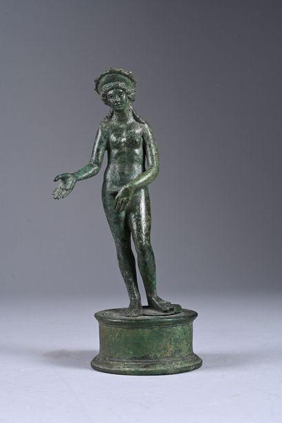 Roman art (circa 2nd - 3rd century)
Pudique...