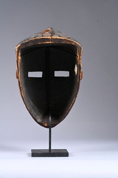 Mfondo mask, Lwalwa, 
Democratic Republic...