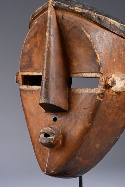 Mfondo mask, Lwalwa, 
Democratic Republic...
