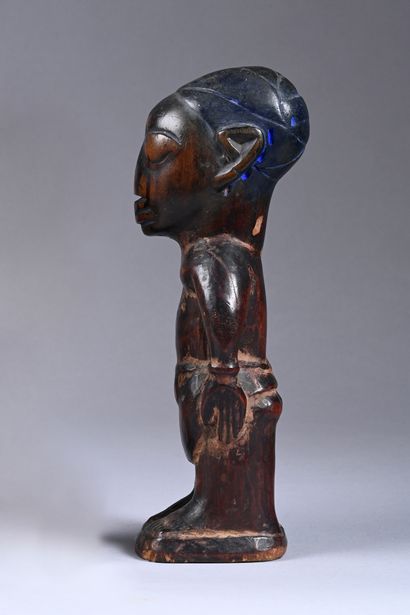 Male statuette, ere ibeji, Yoruba (Awori)...