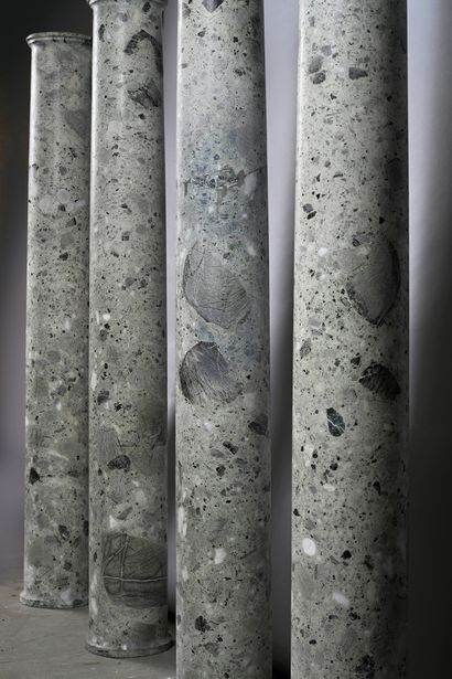 Suite of four columns in antique green marble....