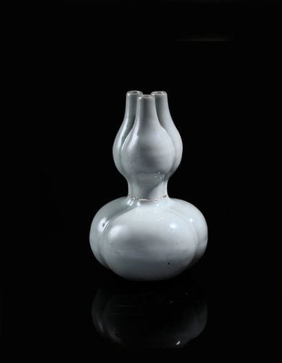 CHINA, Qianlong mark and period
Rare three-lobed...