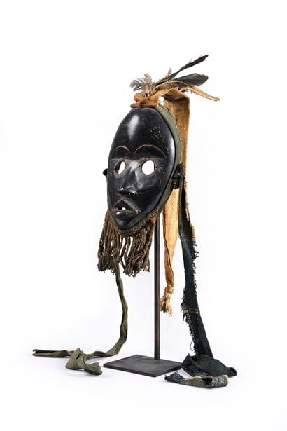 Mask dan côté d'ivoire 
Wood, plant fibers,...
