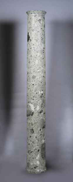 Suite of four columns in antique green marble....