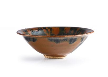 CHINA, Song Dynasty
Rare stoneware bowl
mounted...