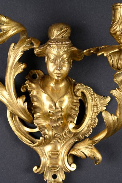 Suite of four Chinese-style sconces, 
in...