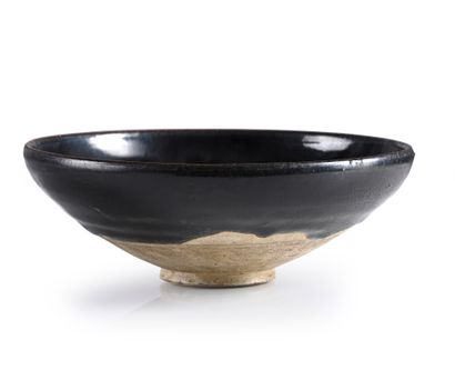 CHINA, Song Dynasty
Set of two stoneware...