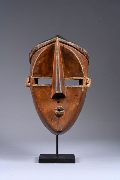 Mfondo mask, Lwalwa, 
Democratic Republic...