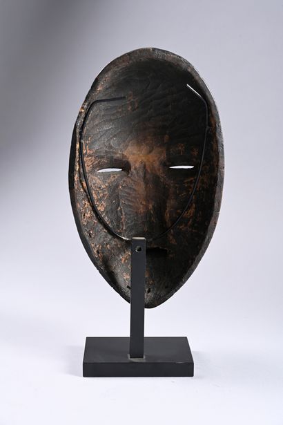 Dan mask, Ivory Coast
Wood, deep black patina,...