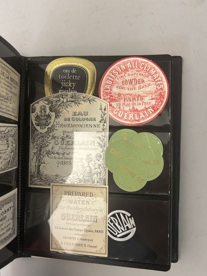 Guerlain - (années 1880-1980) Petit album...