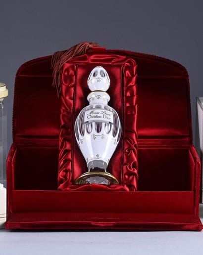 Christian Dior - «Miss Dior» - (1947) Flacon...