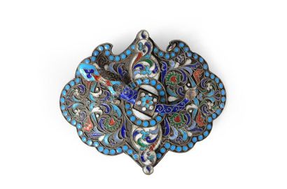 BOUCLE DE CEINTURE EN VERMEIL. Par KLINGERT,...