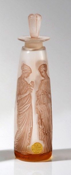 Coty
«L'Ambre Antique» - (1908).
Flacon en...