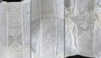 Un bonnet de nouveau né, linon et dentelle...