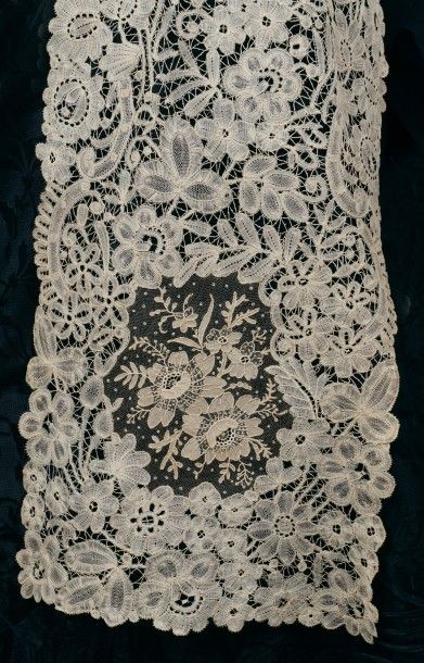 Etole ou écharpe en dentelle Duchesse de...