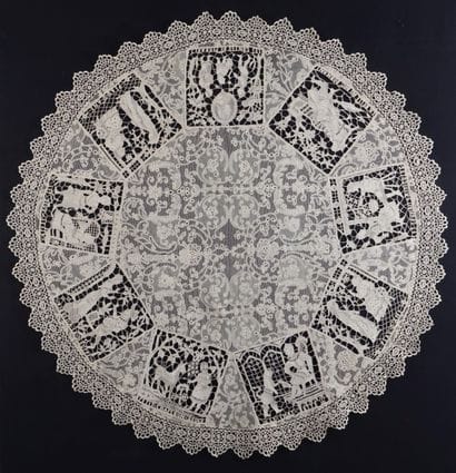 Tapis de table en dentelle aux contes de...