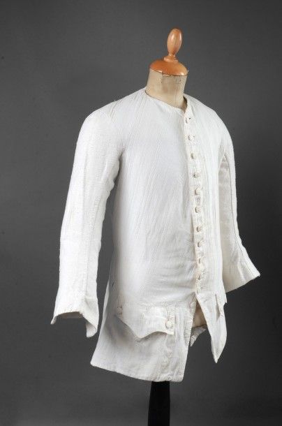 Veste d'habit à basques, Provence (?) époque...