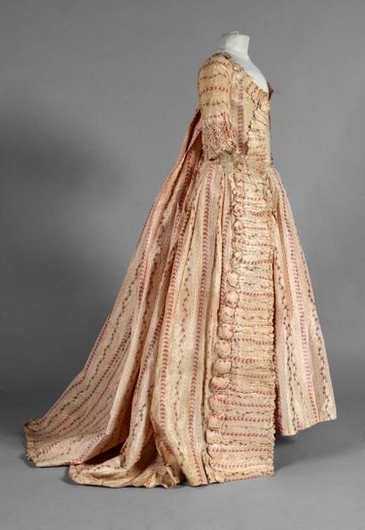Robe à la française, époque Louis, XVI, manteau...