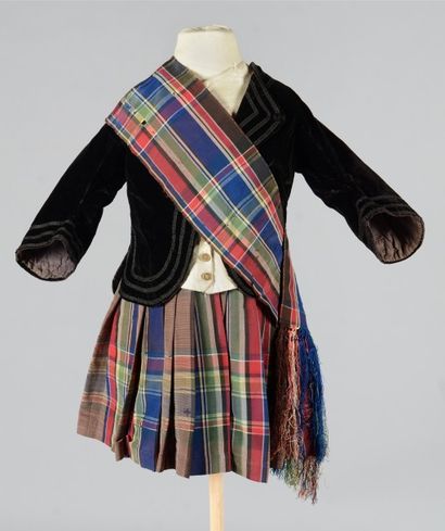 Ensemble de petit écossais, vers 1855, composé...