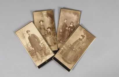 Duc et Duchesse de Chartres. Lot de quatre...