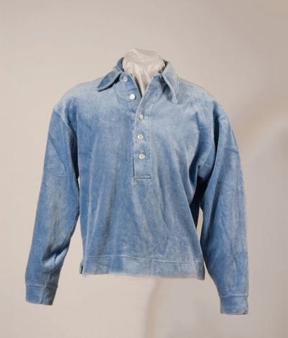 Chemise en velours éponge, de couleur bleu-ciel,...
