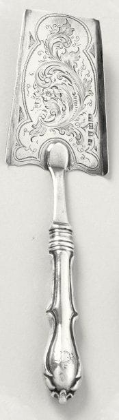 Petite pelle à gâteaux en argent, gravée...
