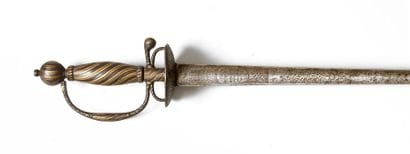 Epée de cour. Garde à une branche et en fer...