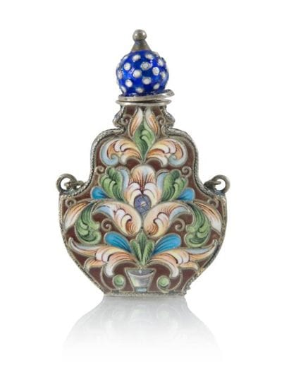 Flacon pendentif à parfum, en vermeil et...