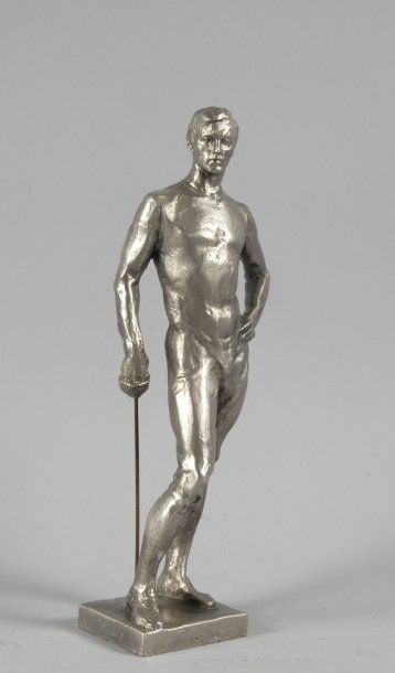 Statue. 'L'escrimeur' en fonte d'aluminium....