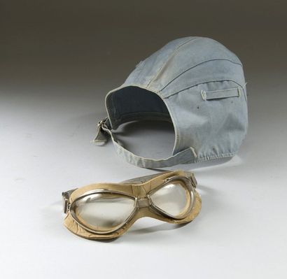 Serre-tÍte et lunettes du pilote Pierre-Louis...