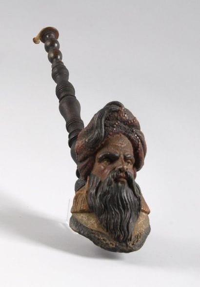 Gambier
Pacha, pipe d'étalage. Belle patine...