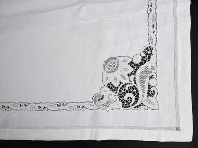 Nappe, dentelle à l'aiguille, lin, 1ère moitié...